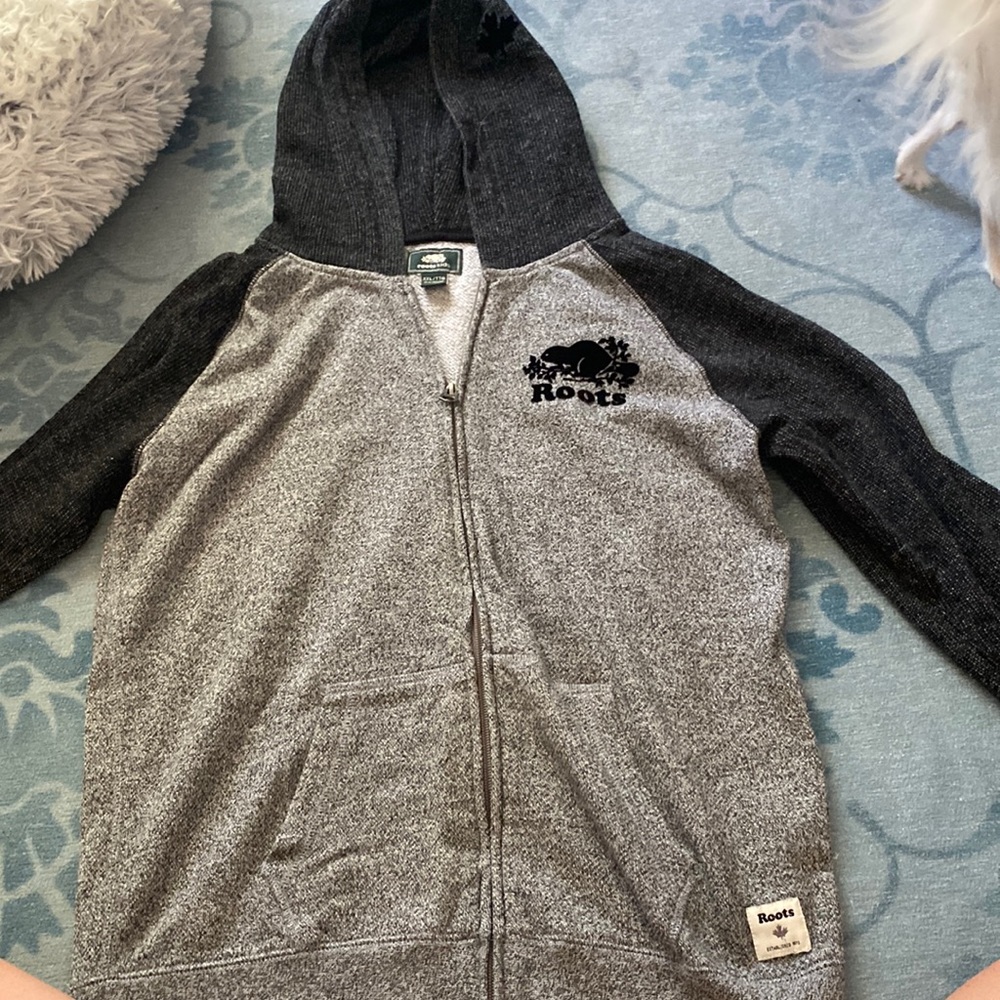 Roots Canada kids zip-up hoodie xxl